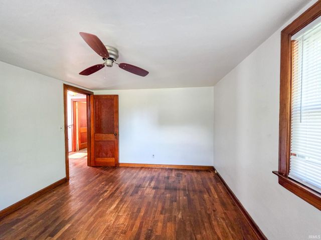 1514 Woodward Avenue, Elkhart, IN 46514