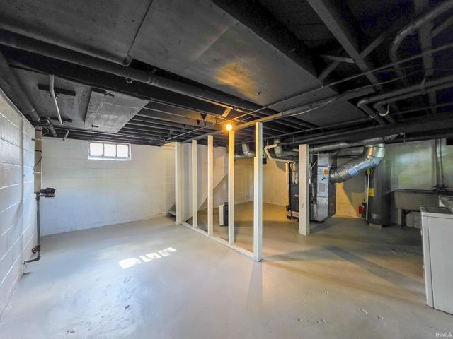1514 Woodward Avenue, Elkhart, IN 46514