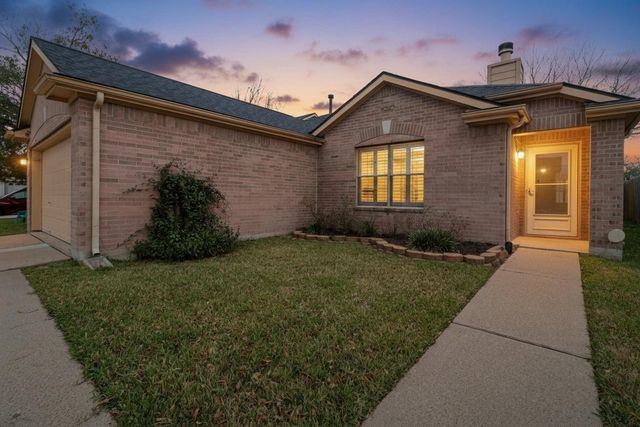 7922 Owl Lane, Baytown, TX 77523