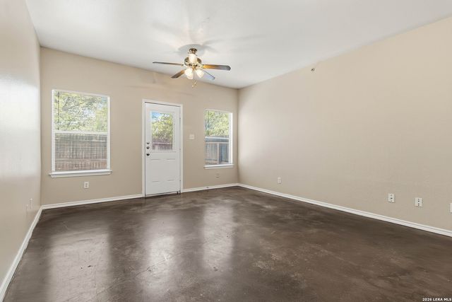 10718 Mathom Landing, Universal City, TX 78148