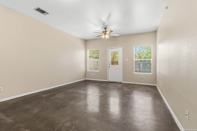 10718 Mathom Landing, Universal City, TX 78148