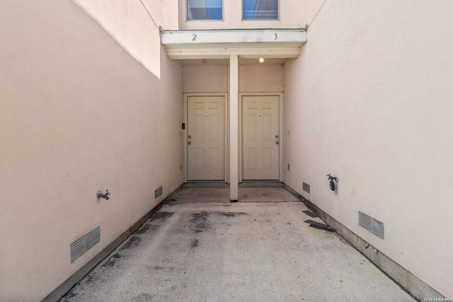 10718 Mathom Landing, Universal City, TX 78148