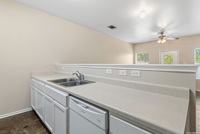 10718 Mathom Landing, Universal City, TX 78148