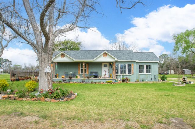 2930 W Shane Street, Alvin, TX 77511