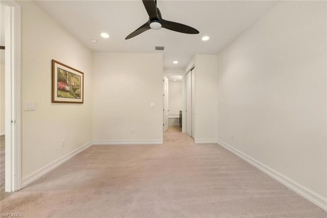 7923 BRISTOL CIR, Naples, FL 34120