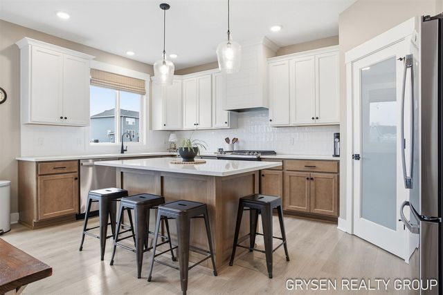 6657 Maria Drive, Hudsonville, MI 49426