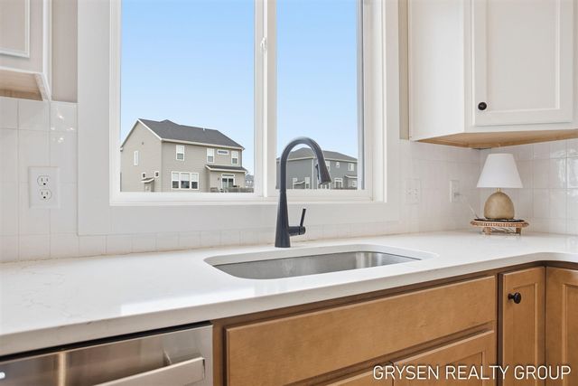 6657 Maria Drive, Hudsonville, MI 49426