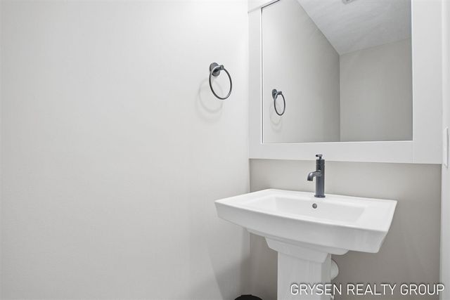 6657 Maria Drive, Hudsonville, MI 49426