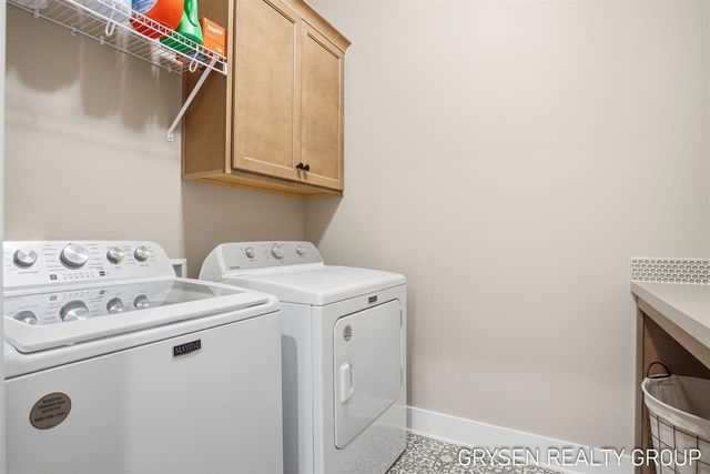 6657 Maria Drive, Hudsonville, MI 49426