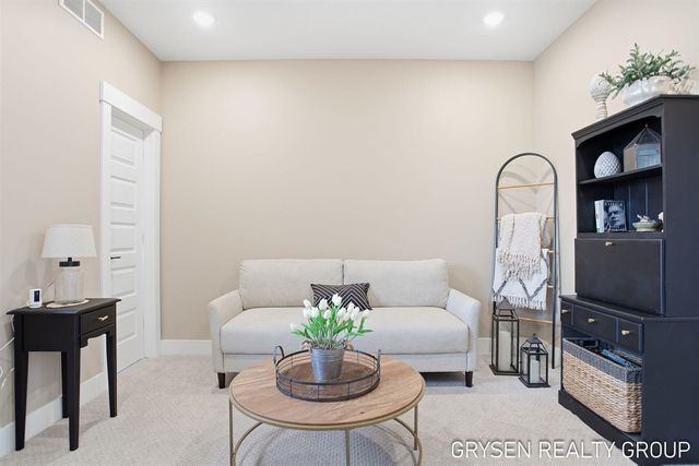 6657 Maria Drive, Hudsonville, MI 49426