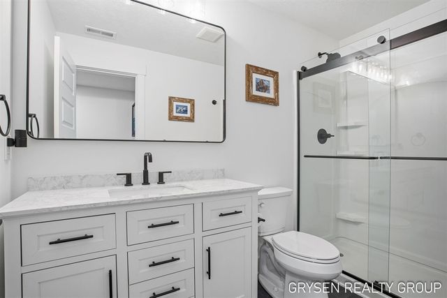 6657 Maria Drive, Hudsonville, MI 49426