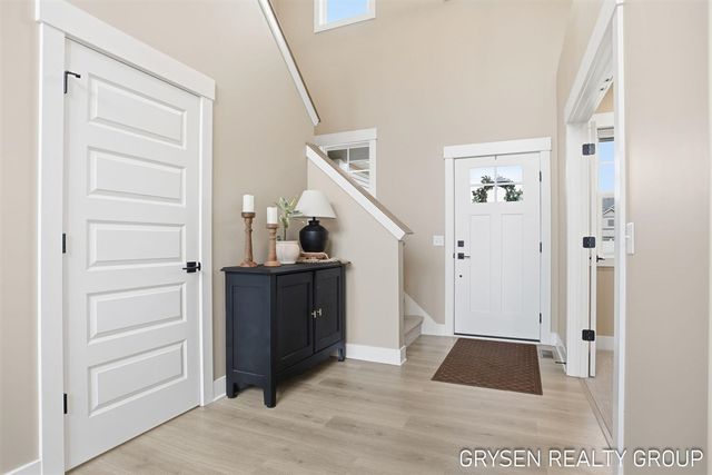 6657 Maria Drive, Hudsonville, MI 49426