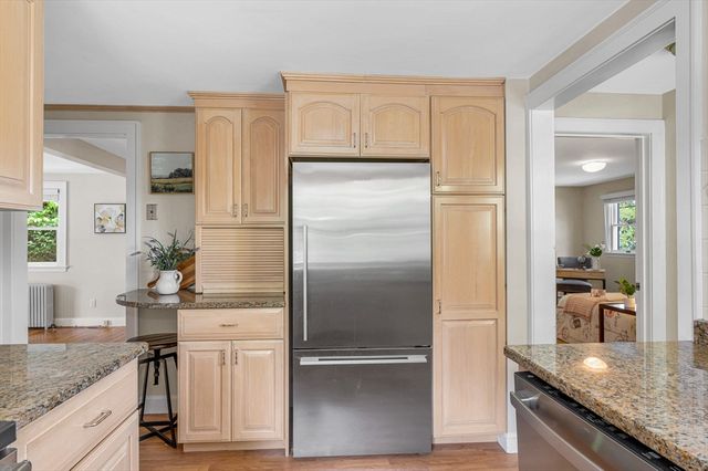 86 Orange Street, Reading, MA 01867