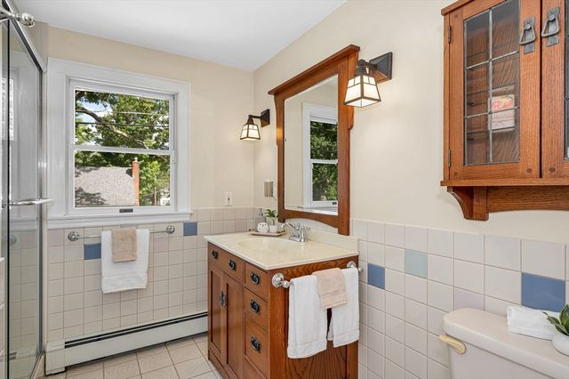86 Orange Street, Reading, MA 01867
