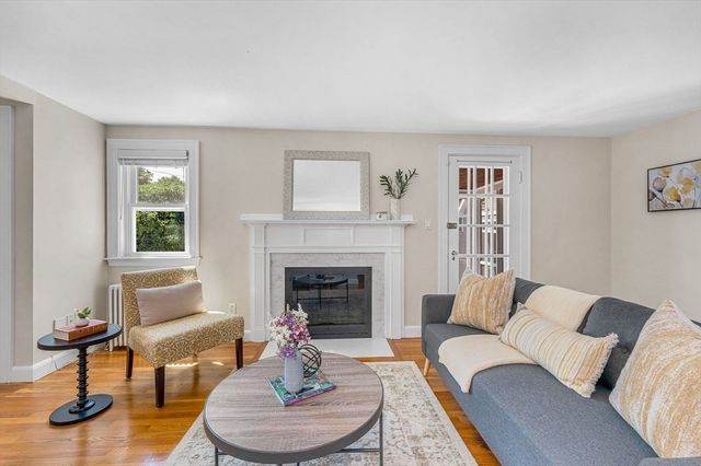 86 Orange Street, Reading, MA 01867