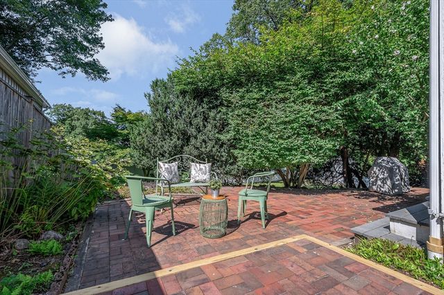 86 Orange Street, Reading, MA 01867