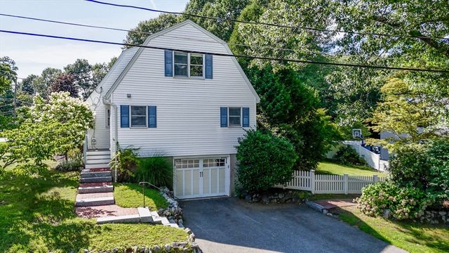 86 Orange Street, Reading, MA 01867