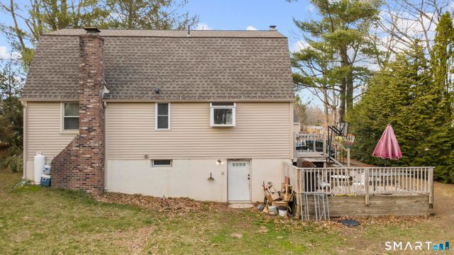 58 Viens Street, Putnam, CT 06260