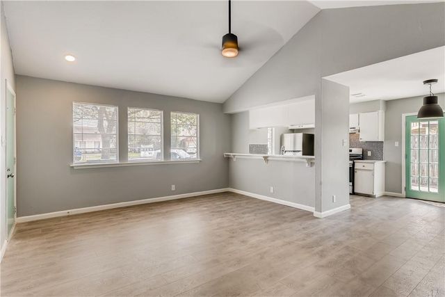 102 Nicole CV A, Round Rock, TX 78664