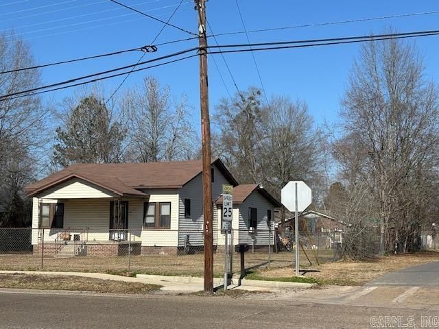 300 W 7th Street, Smackover, AR 71762