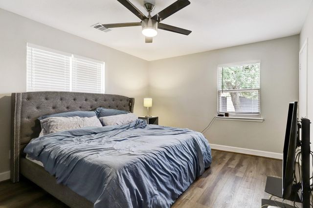 5146 Stuyvesant Lane, Houston, TX 77021