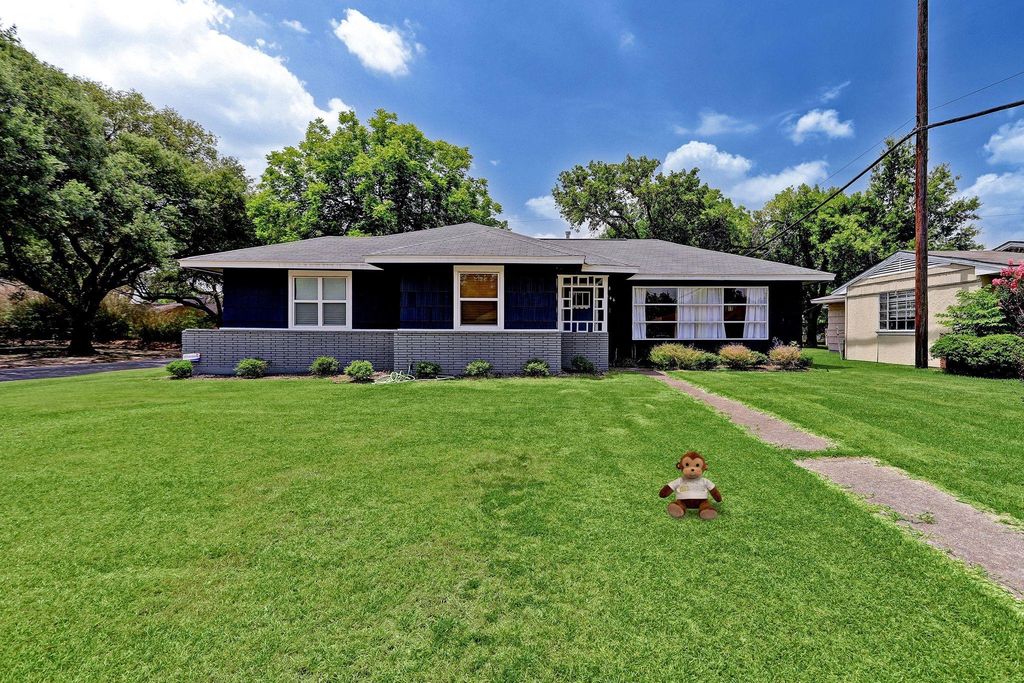 5146 Stuyvesant Lane, Houston, TX 77021