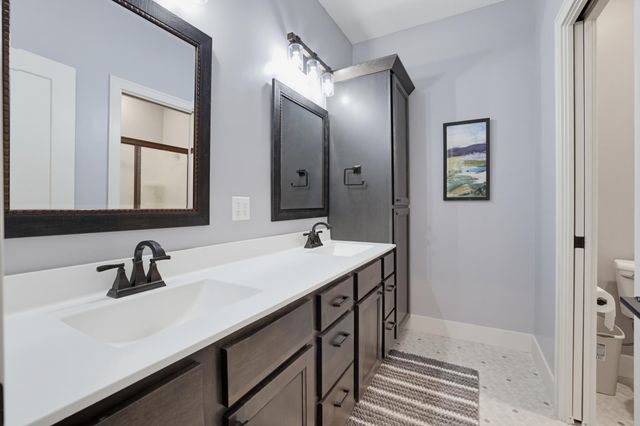 977 Pheasant Run S, Lino Lakes, MN 55014