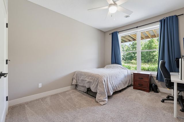 977 Pheasant Run S, Lino Lakes, MN 55014