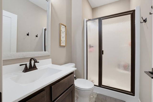 977 Pheasant Run S, Lino Lakes, MN 55014