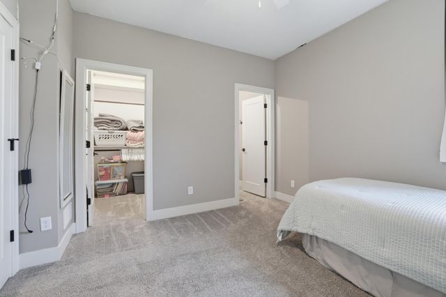 977 Pheasant Run S, Lino Lakes, MN 55014