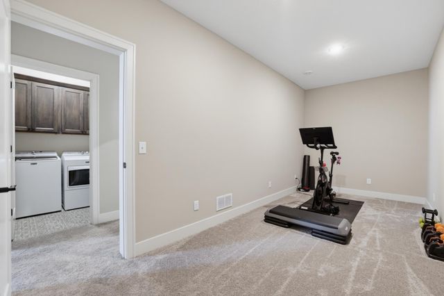 977 Pheasant Run S, Lino Lakes, MN 55014