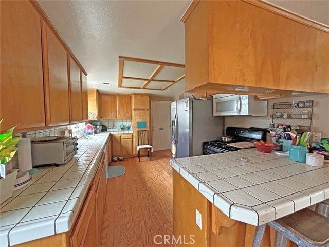 42873 Montello, Elizabeth Lake, CA 93532