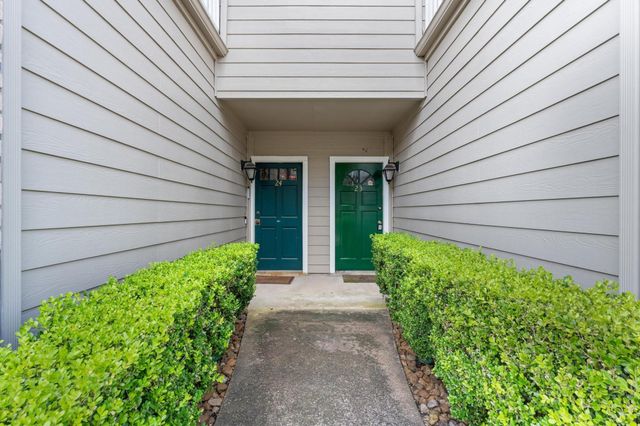 2220 Bering Drive 23, Houston, TX 77057