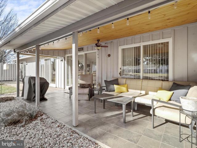 3522 SCOTLAND RD, Chambersburg, PA 17202