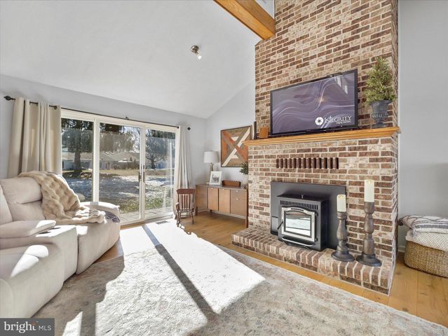 3522 SCOTLAND RD, Chambersburg, PA 17202