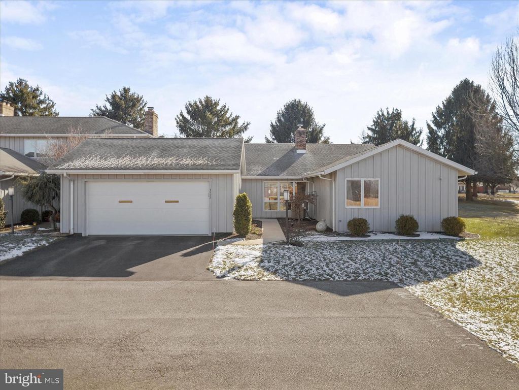 3522 SCOTLAND RD, Chambersburg, PA 17202