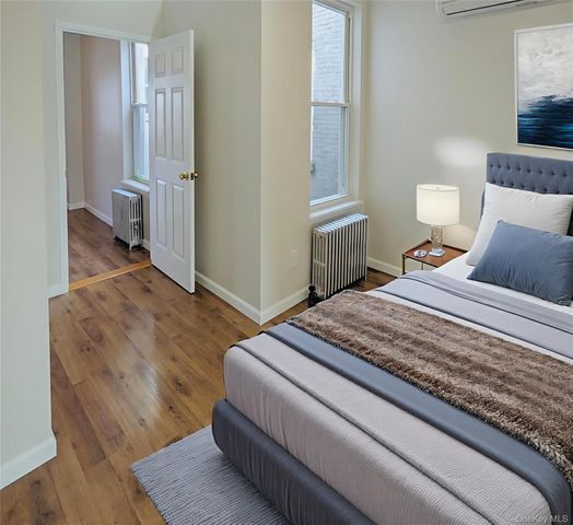 6085 71st Avenue 3, Ridgewood, NY 11385