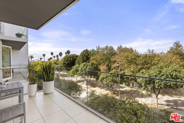 1705 Ocean Avenue 311, Santa Monica, CA 90401