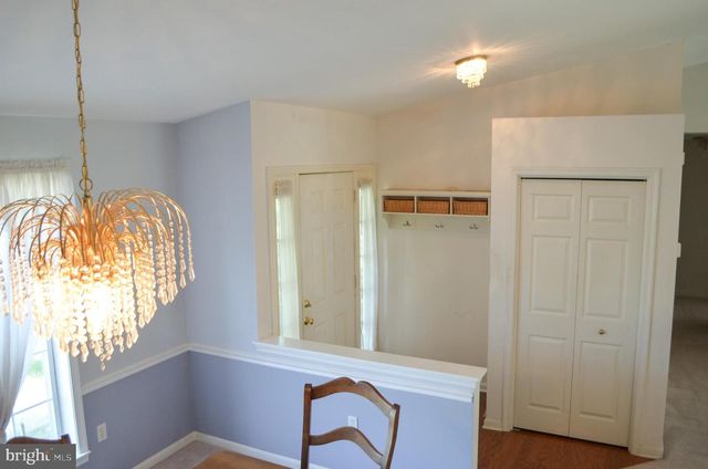 16 HOFFHEINS DR, New Freedom, PA 17349