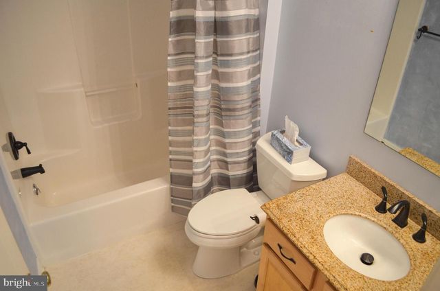 16 HOFFHEINS DR, New Freedom, PA 17349