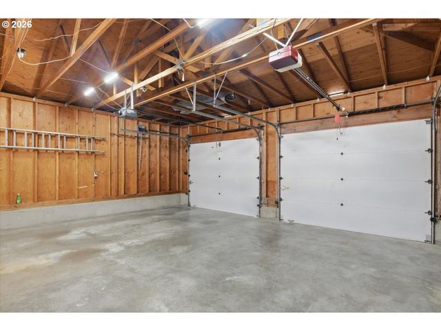 3885 Sw 8TH St, Gresham, OR 97030