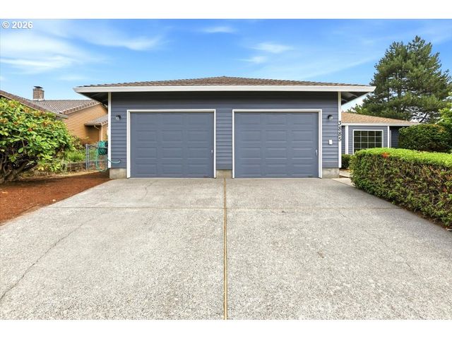3885 Sw 8TH St, Gresham, OR 97030