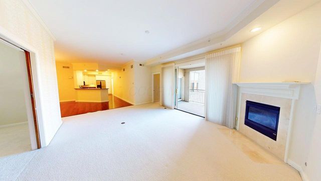 5745 Newbank Circle, 202 202, Dublin, OH 43017