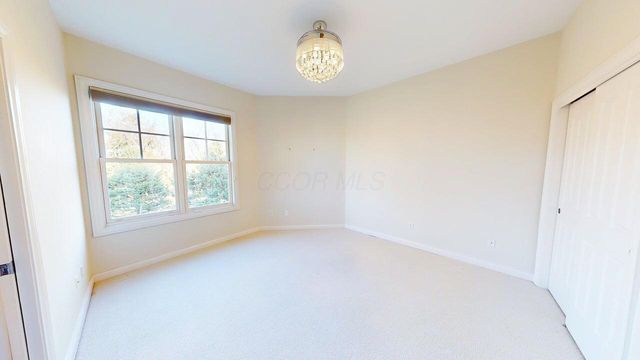 5745 Newbank Circle, 202 202, Dublin, OH 43017