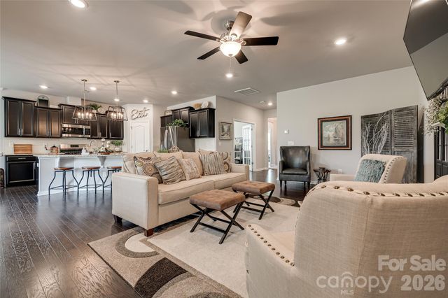 12448 Belmont Mansion Drive, Charlotte, NC 28273