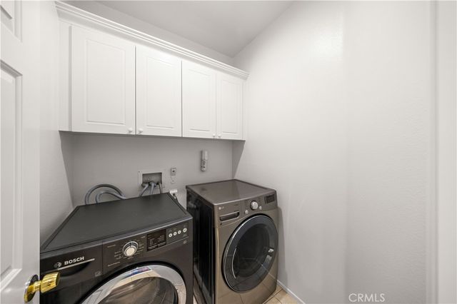 7 Hollyleaf, Aliso Viejo, CA 92656