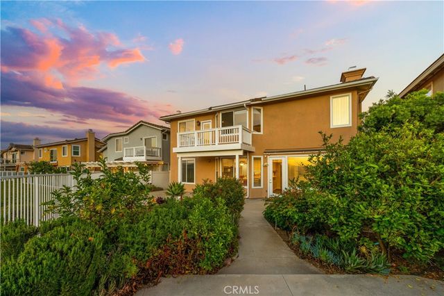 7 Hollyleaf, Aliso Viejo, CA 92656