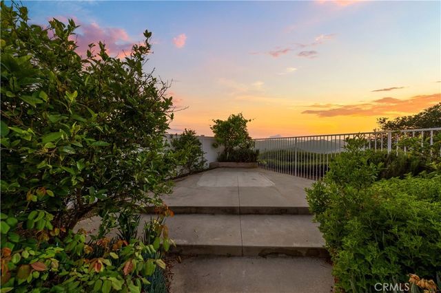 7 Hollyleaf, Aliso Viejo, CA 92656