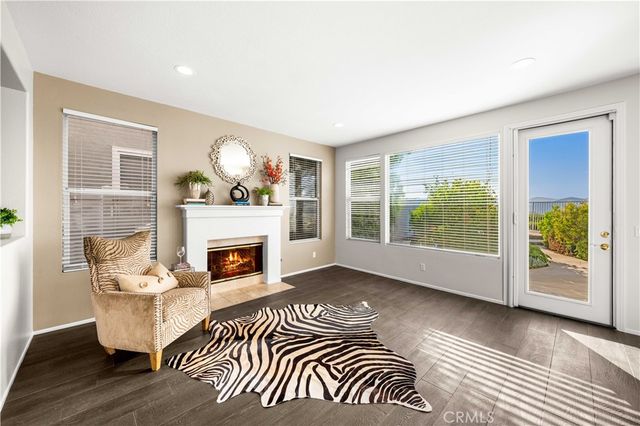 7 Hollyleaf, Aliso Viejo, CA 92656