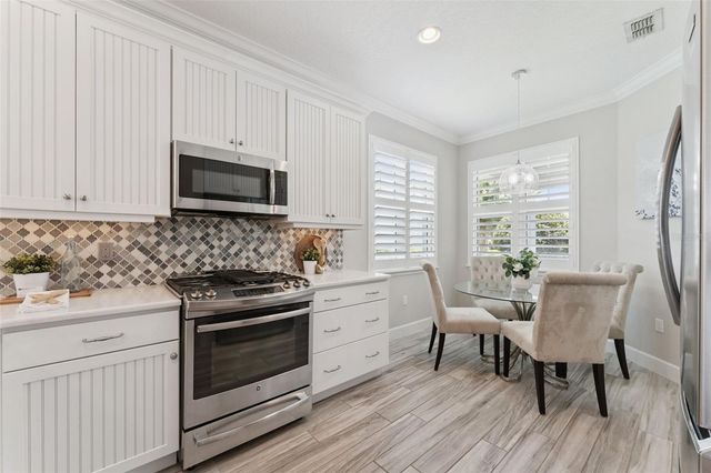 1567 LAMBROOK DRIVE, Deland, FL 32724
